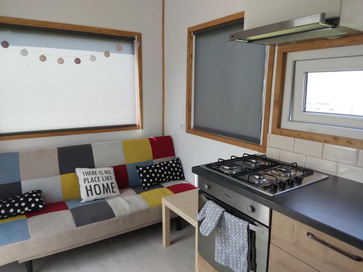 Tiny House Cluj With Jacuzzi Villa Sinnicoara Exterior photo